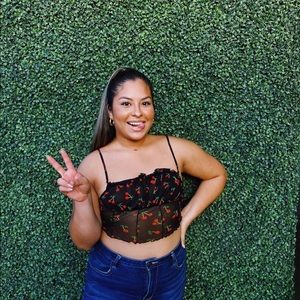 Meet your Posher, Tabitha